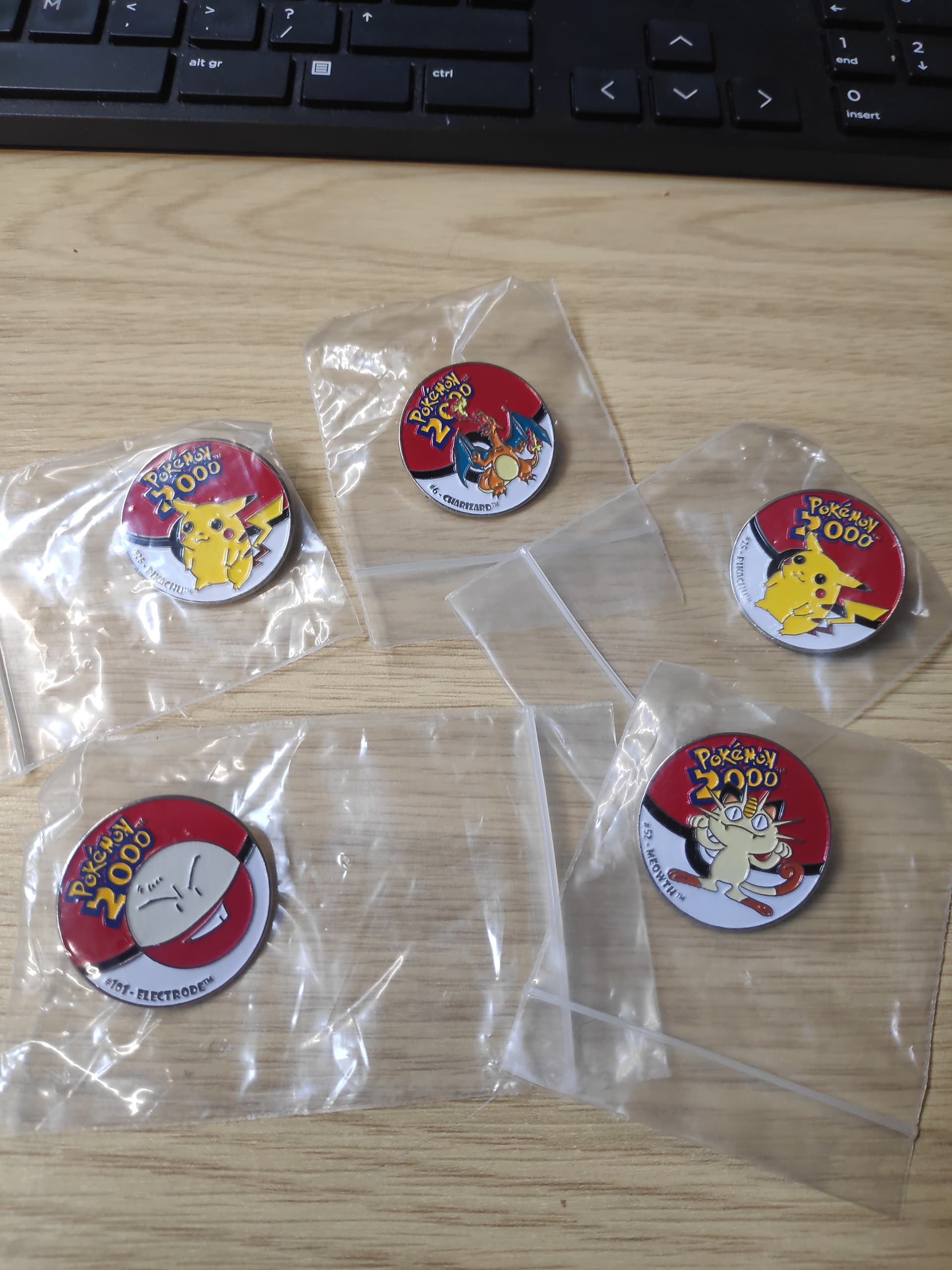 Pokemon Pin Badges